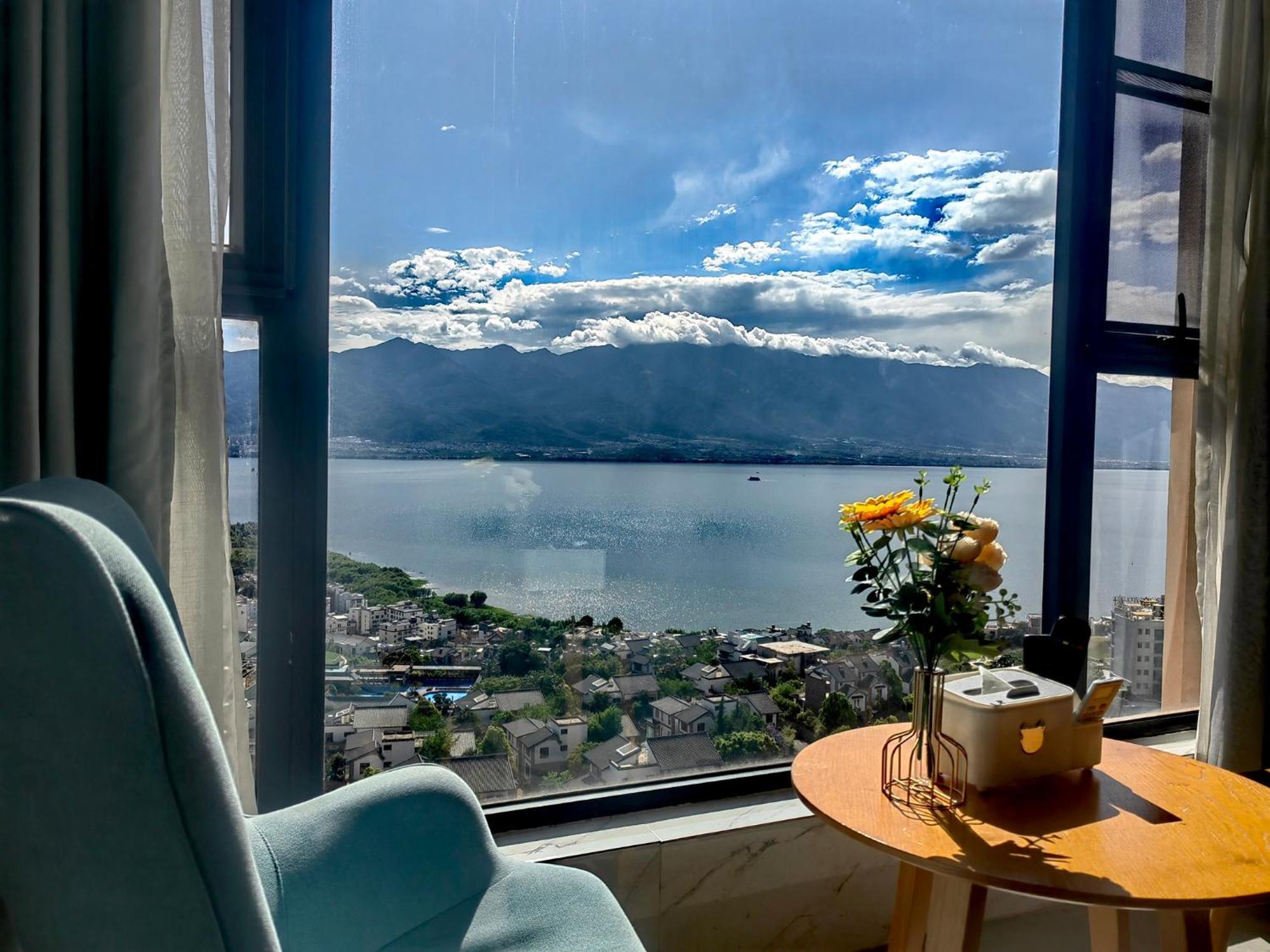 Dali Listening Sea View Villa大理听城海景别墅 外观 照片